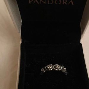 Pandora Ring